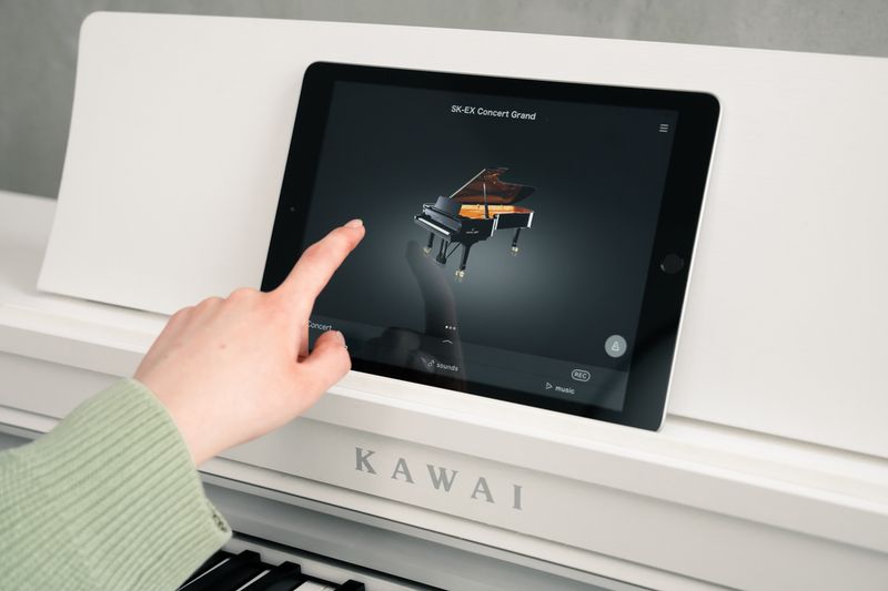 Kawai CN 201 W